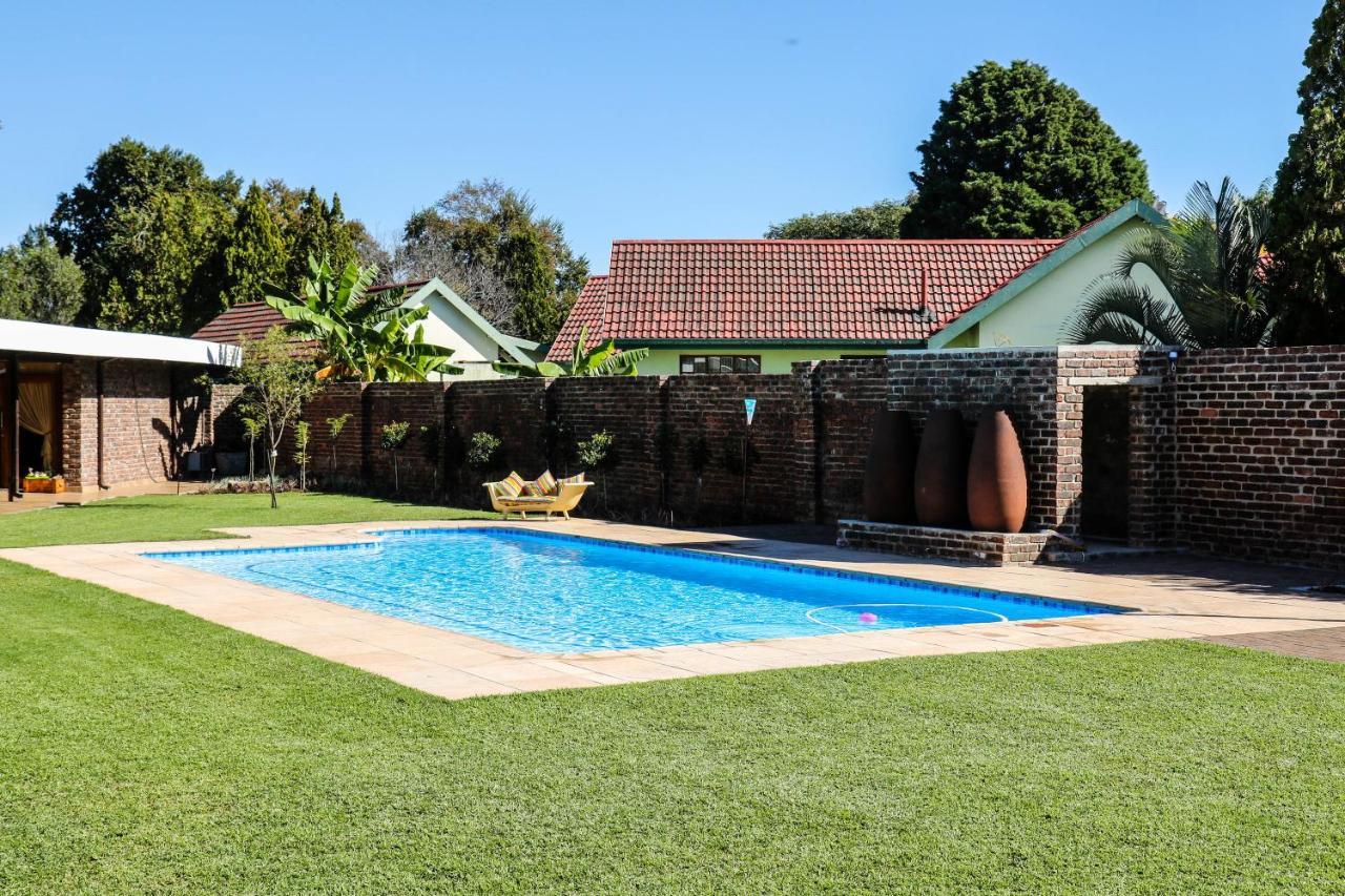Pheasant'S Rest Hotel Newcastle Luaran gambar